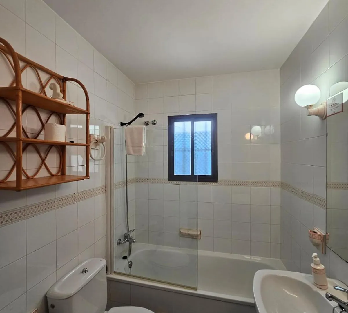 Hébergement de vacances Casa Del Lago La Encantada 10 Huespedes Con Piscina Las Jaras Cordoue