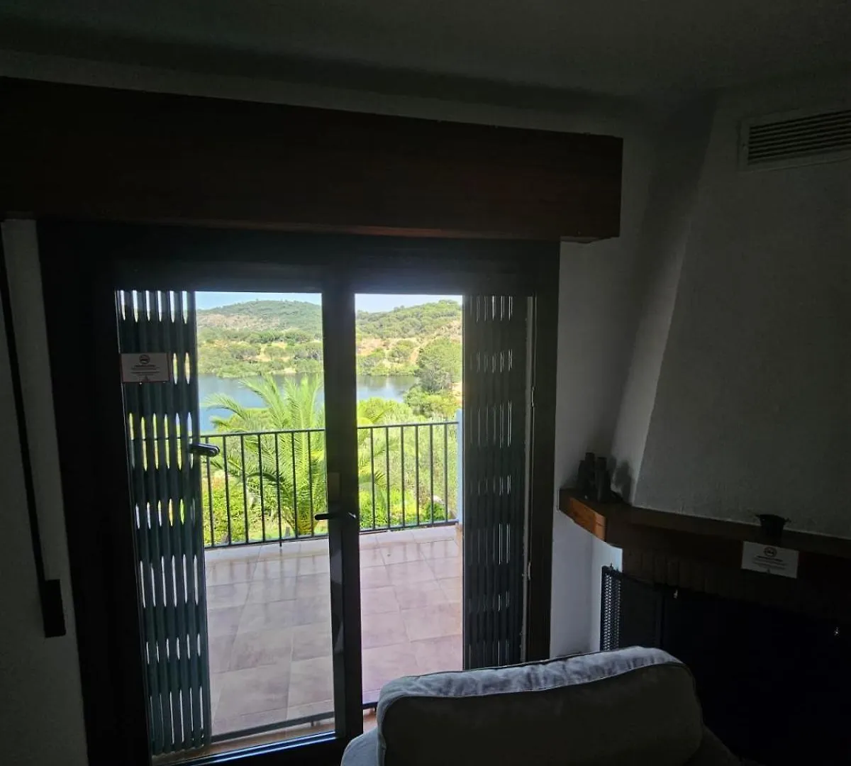 Casa Del Lago La Encantada 10 Huespedes Con Piscina Las Jaras Cordoue Espagne